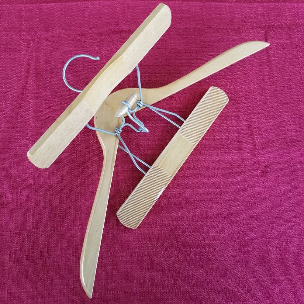 Vintage Regent 18” Solid Wood Heavy Duty Suit Hanger - Picture 10 of 14